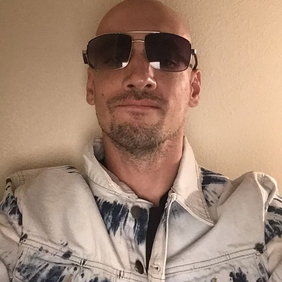 Meet your Posher, Patrick - Picture 2 of 4